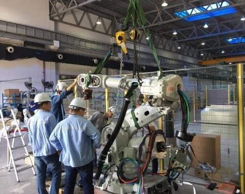 ABB機(jī)器人二軸三軸減速機(jī)漏油維修更換步驟