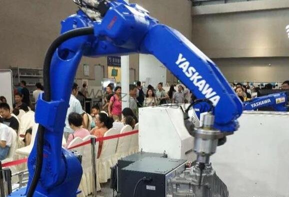 ABB、發(fā)那科、安川、庫(kù)卡世界上四大機(jī)器人近年來(lái)最新動(dòng)態(tài)